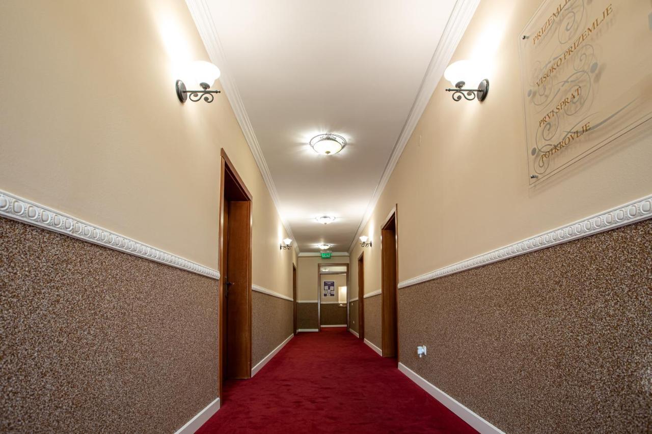 Hotel Vila Lago Палич Екстериор снимка