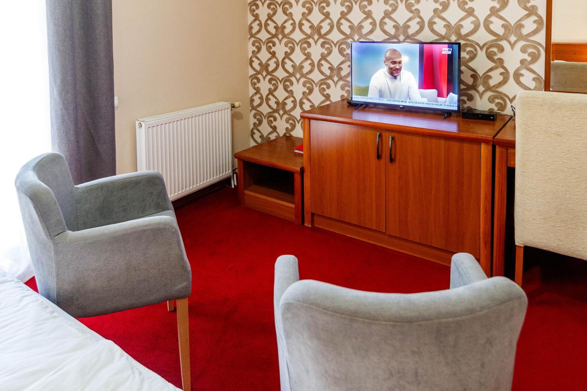 Hotel Vila Lago Палич Екстериор снимка