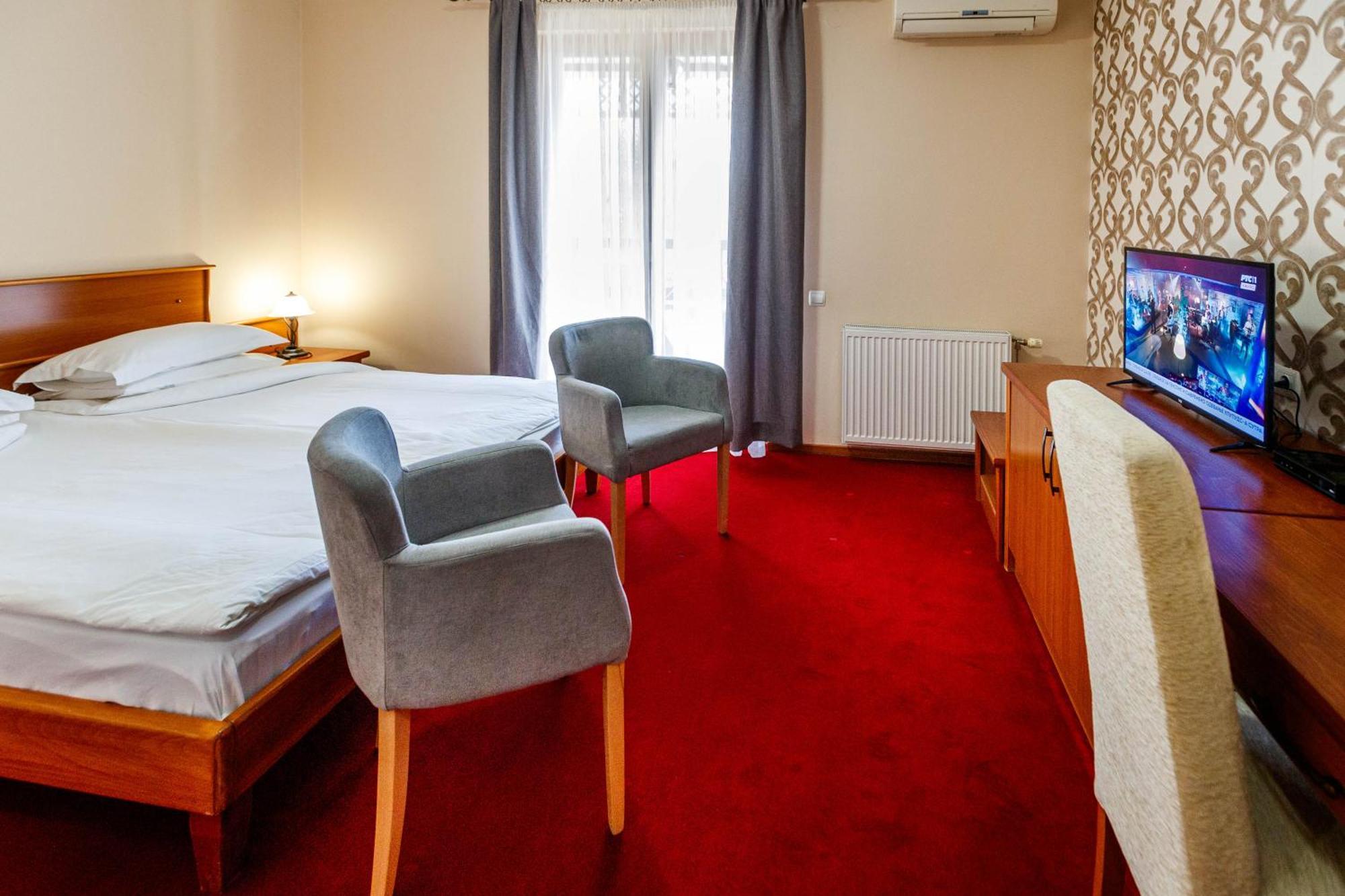 Hotel Vila Lago Палич Екстериор снимка