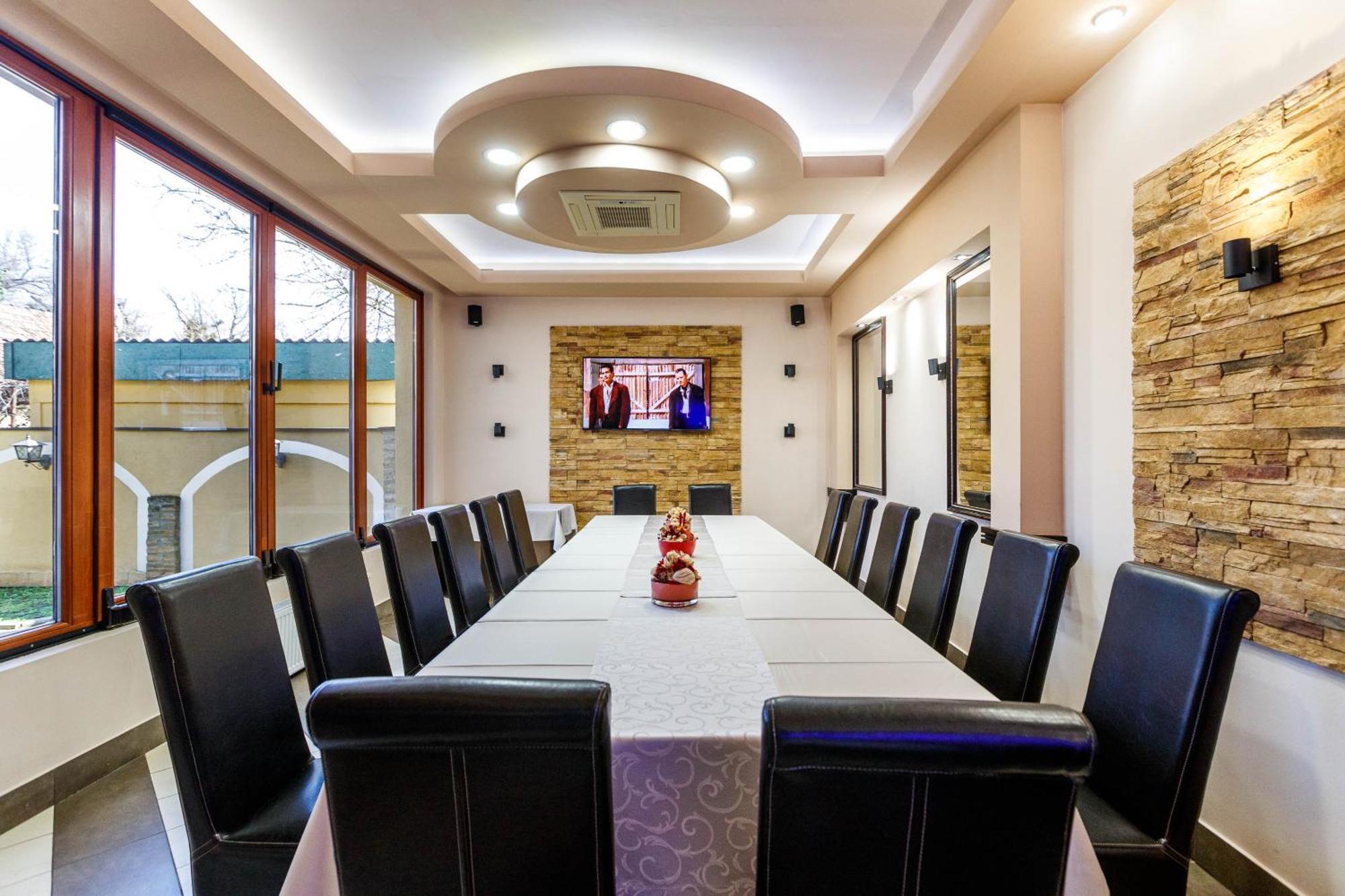 Hotel Vila Lago Палич Екстериор снимка