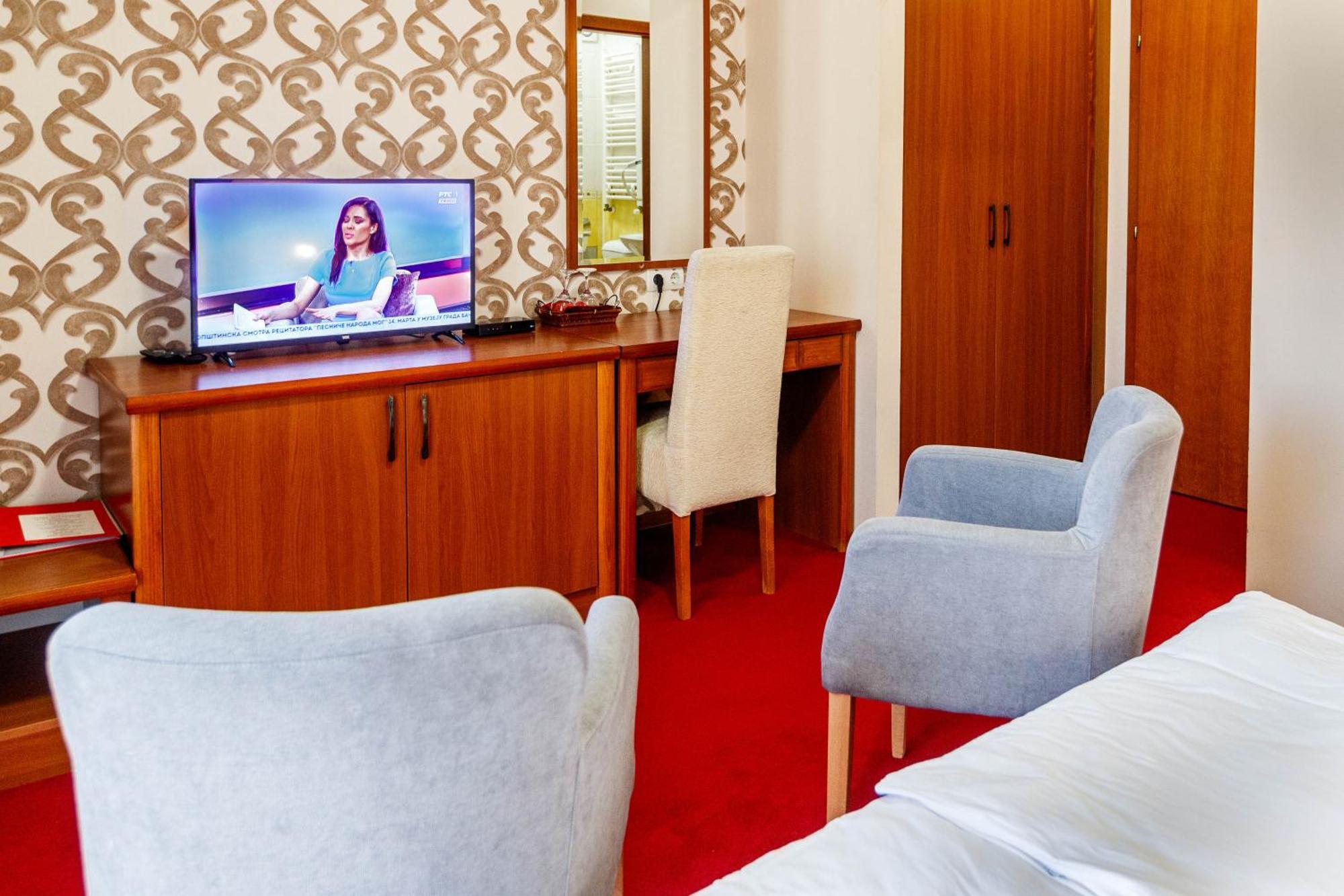 Hotel Vila Lago Палич Екстериор снимка